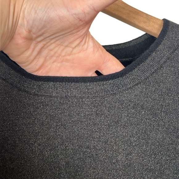 COMUNE Womens Knit Crewneck Top Large Gray Black Cozy Two-Tone Minimalist Scandi - Picture 5 of 7